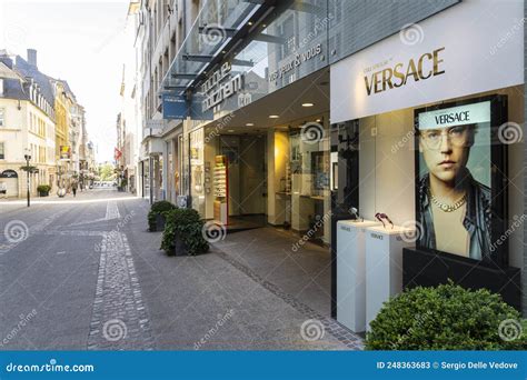 boutique versace luxembourg|VERSACE Luxembourg .